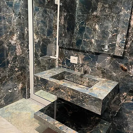 Stone Bazaar ホテル