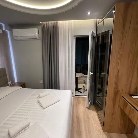 Stone Bazaar 3* Kruja