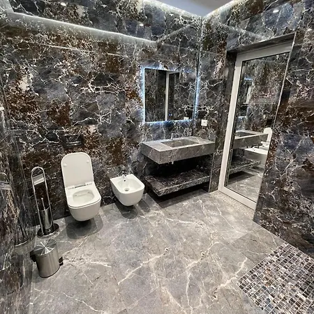 ホテル Stone Bazaar Krujë