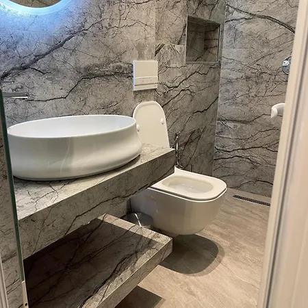 Stone Bazaar 3* Kruja