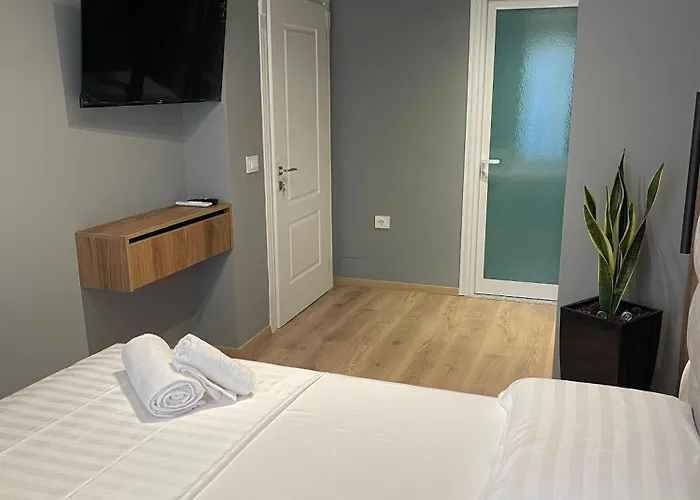 酒店 Stone Bazaar 3*