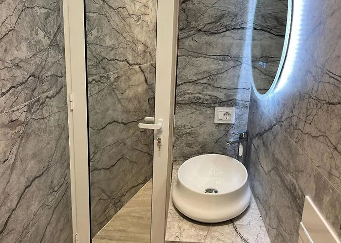 Stone Bazaar 酒店 3*